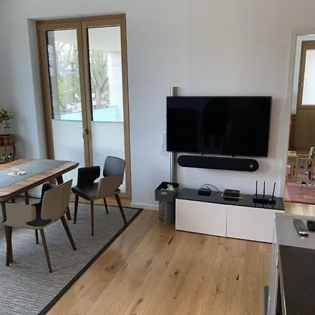 Apartment Exklusive Premium Mit Blick Auf Main *